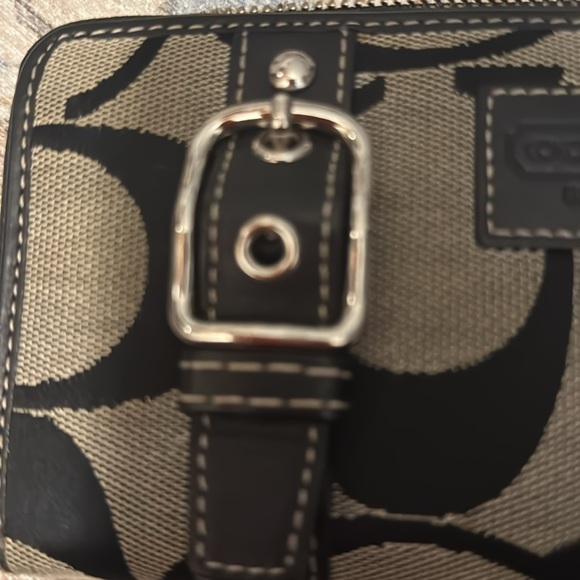 Coach Black and Grey Signature Wallet - Picture 3 of 6